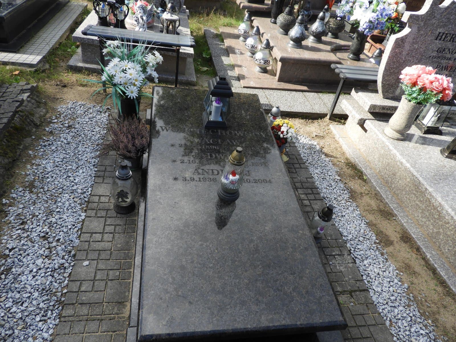 Zdjęcie grobu E-02-21